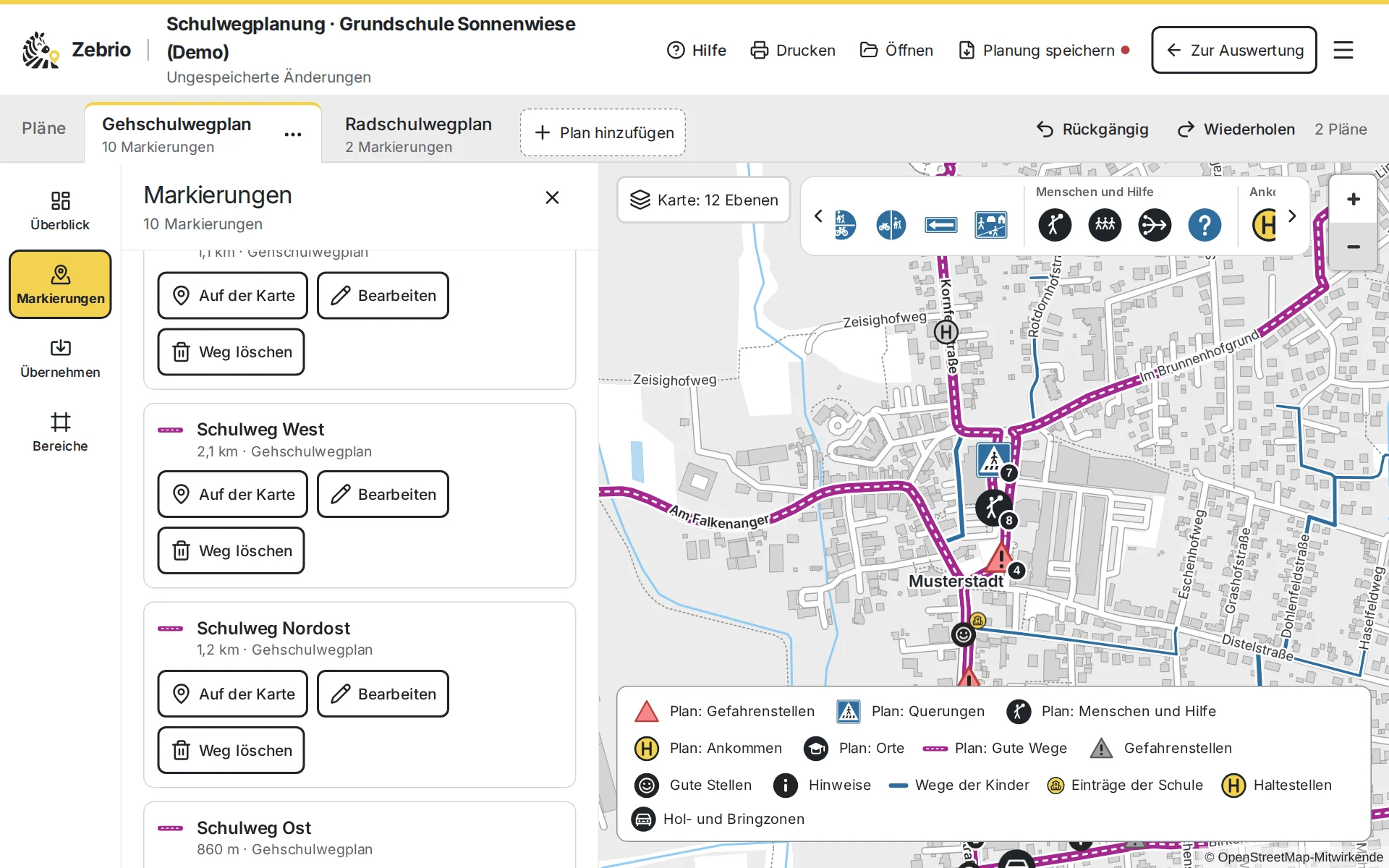 Bildschirmfoto des Planungswerkzeugs: links die Liste der Markierungen mit den Schulwegen, rechts die Karte mit den empfohlenen Schulwegen, übernommenen Gefahrenstellen, einem Zebrastreifen und Schülerlotsen.
